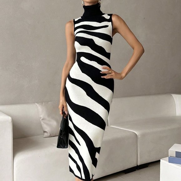 Black & White Casual Womens Two Tone Turtleneck Sweater Dress - Picture 3 of 5